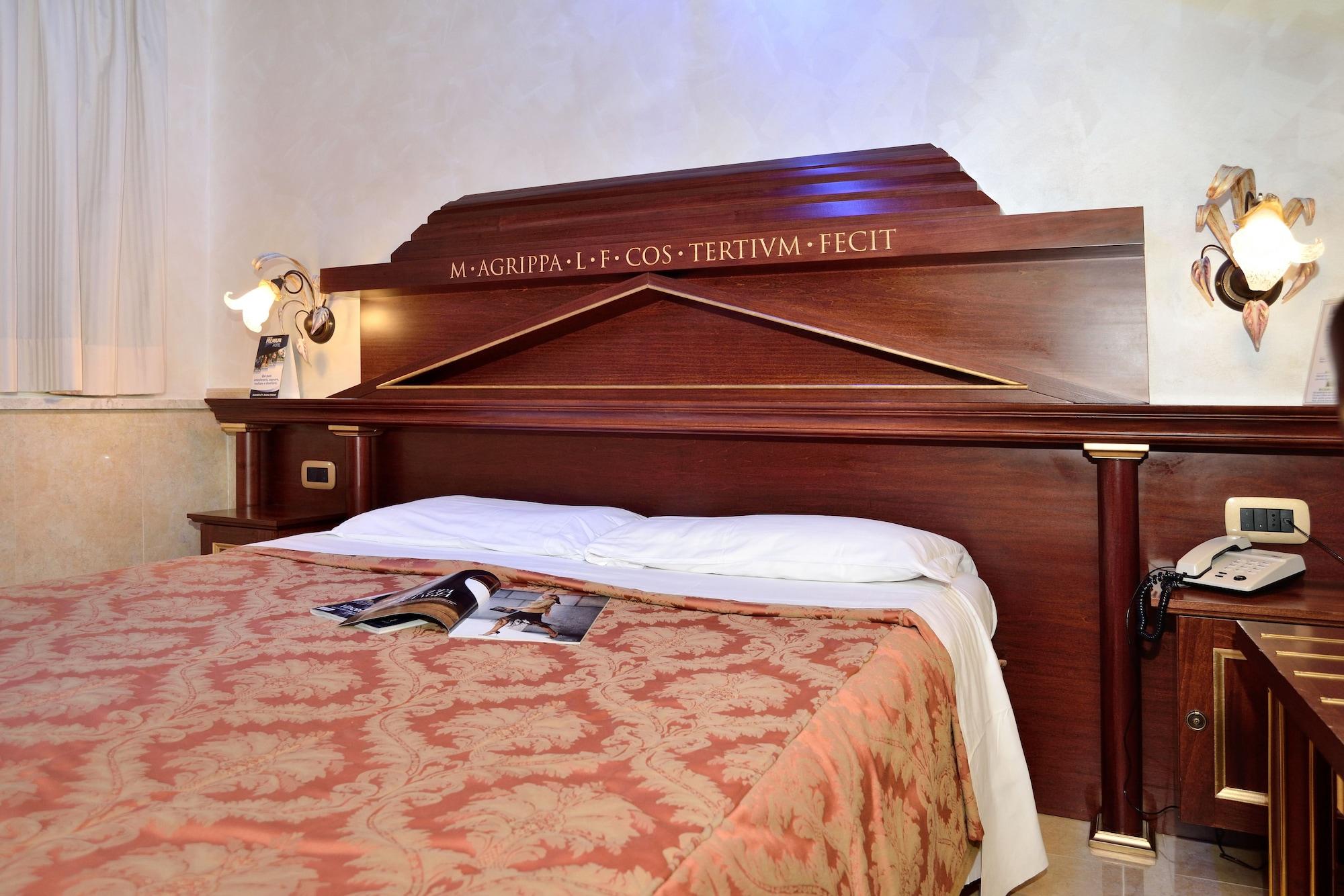 Hotel Pantheon Roma Esterno foto