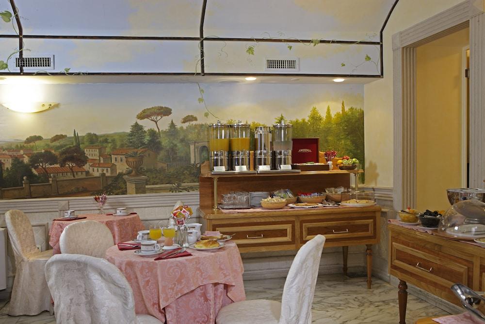Hotel Pantheon Roma Esterno foto