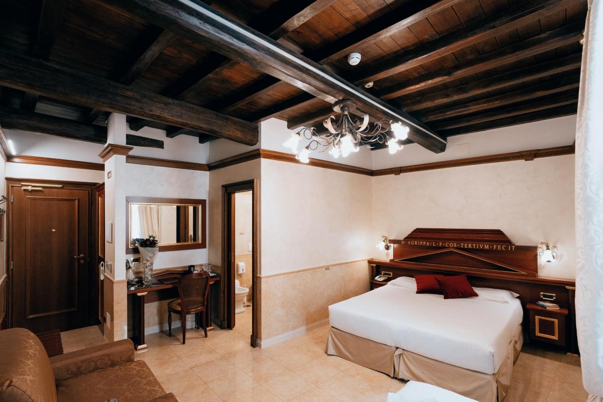 Hotel Pantheon Roma Esterno foto