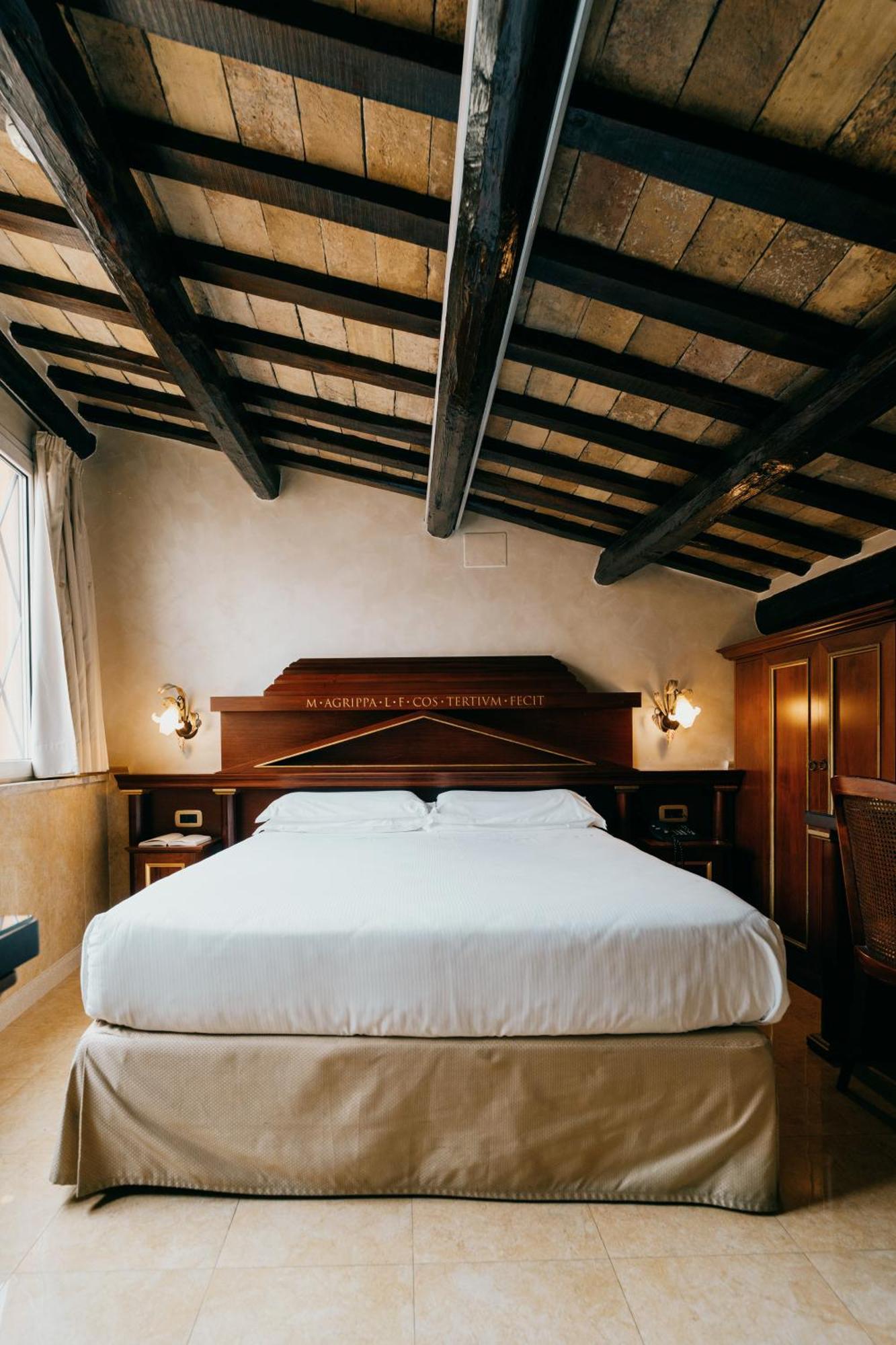 Hotel Pantheon Roma Esterno foto